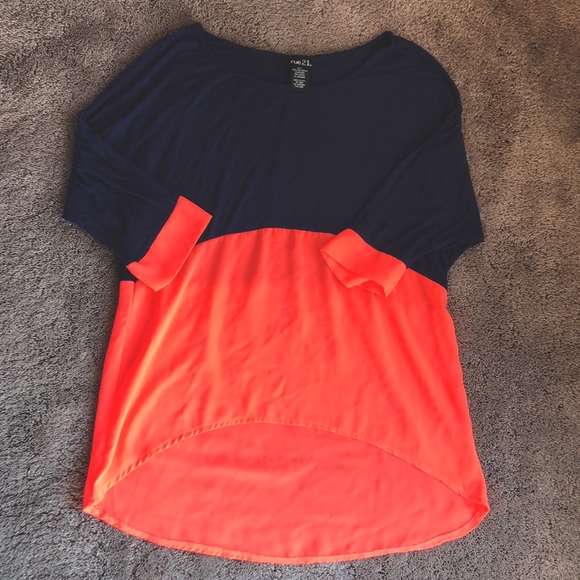 Rue21 Hi Lo Half Sleeve Shirt - Picture 2 of 4